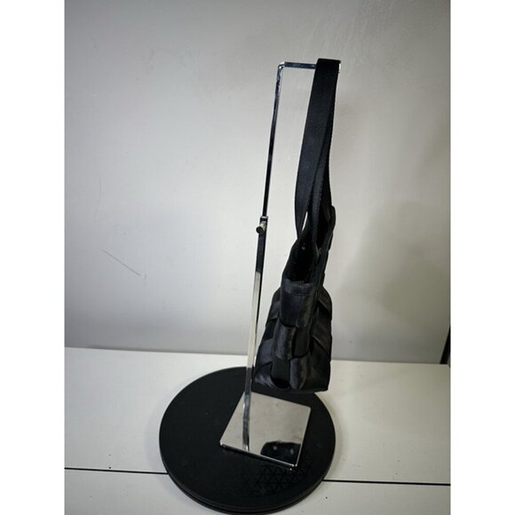 Harvey's Black Seatbelt Tote Bag - Picture 5 of 9